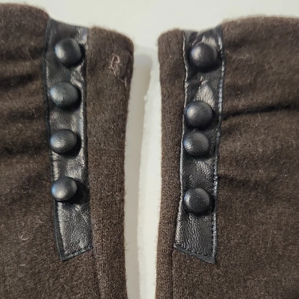 Lauren Ralph Lauren Wool & Cashmere Brown Gloves with Button Detail Size Small
